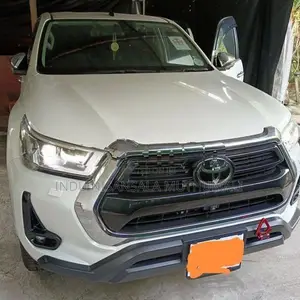 Toyota Hilux 2023