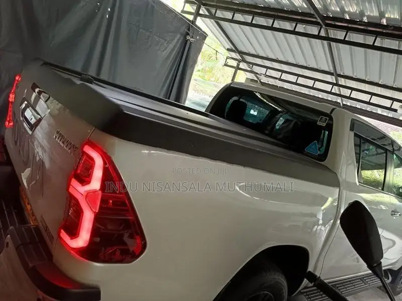 Toyota Hilux 2023