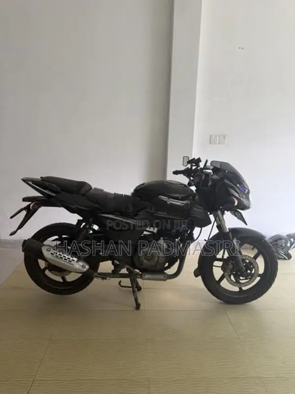 Bajaj Pulsar 150 2018