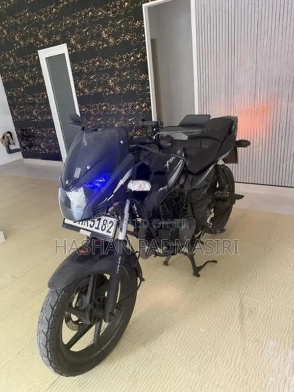 Bajaj Pulsar 150 2018