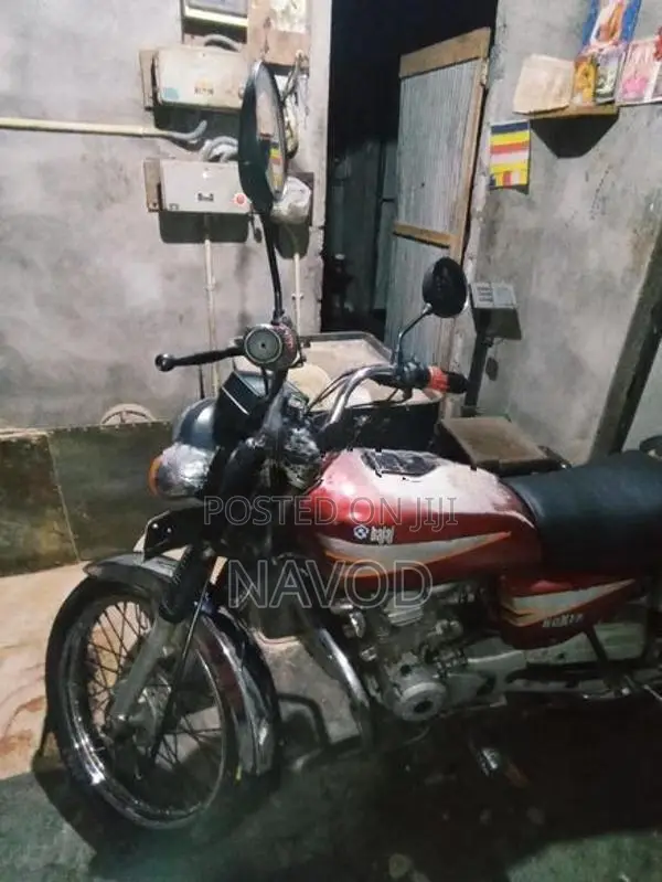 Bajaj Boxer 2008