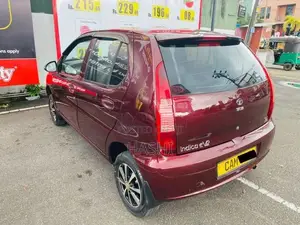 Tata Indica eV2 2015