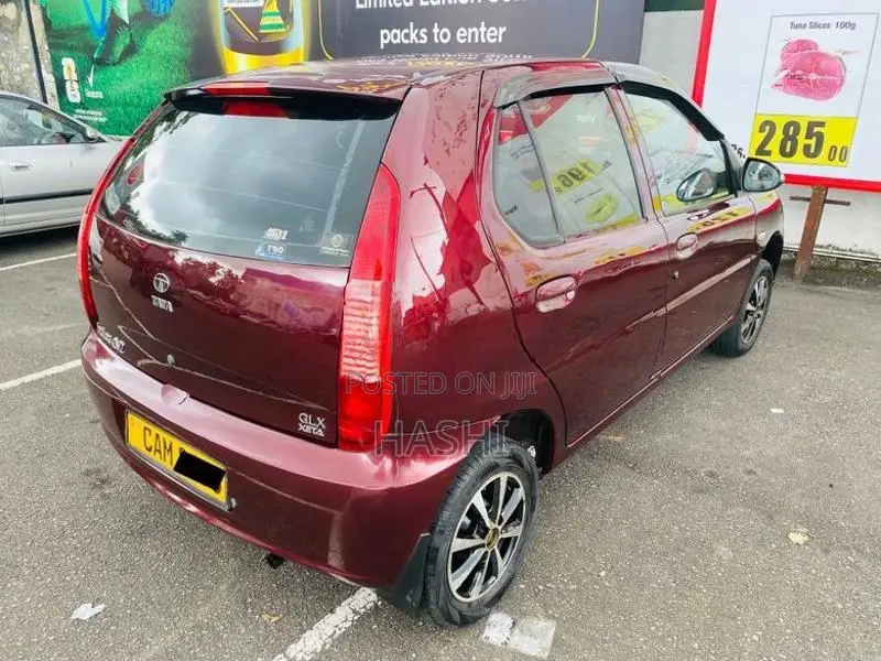 Tata Indica eV2 2015