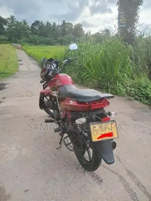 Mahindra Centuro 2017
