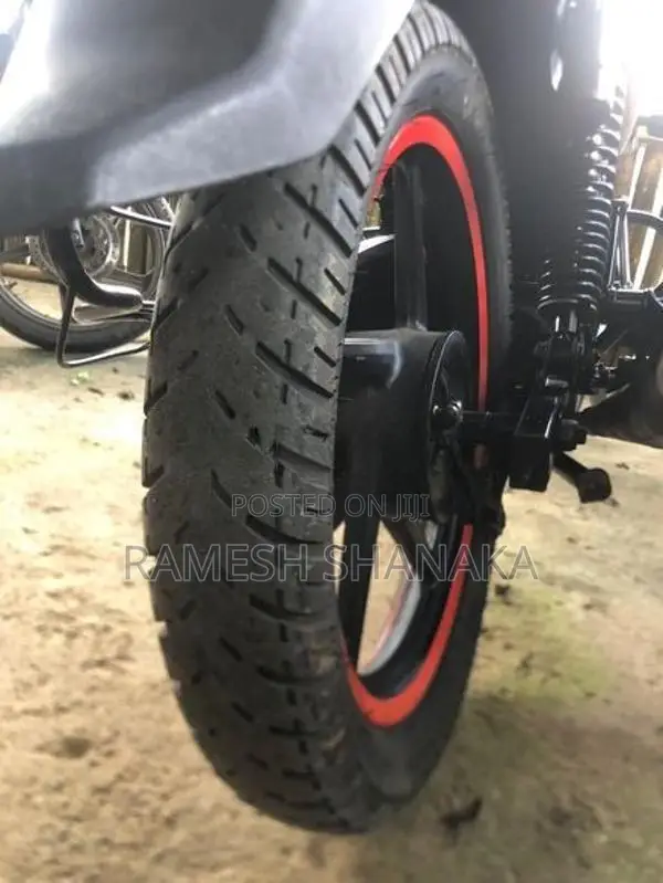 Bajaj Discover 125 2013