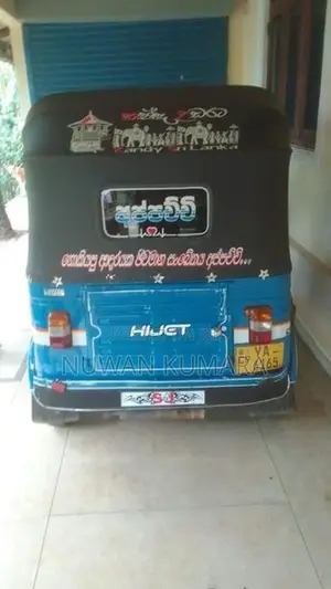 Bajaj RE 2010
