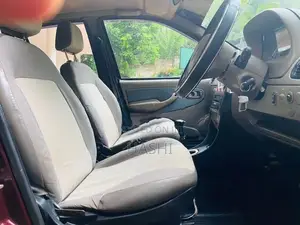 Tata Indica eV2 2015