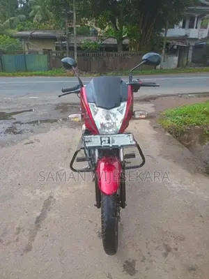 Mahindra Centuro 2017