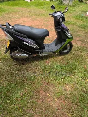 TVS Streak 2012