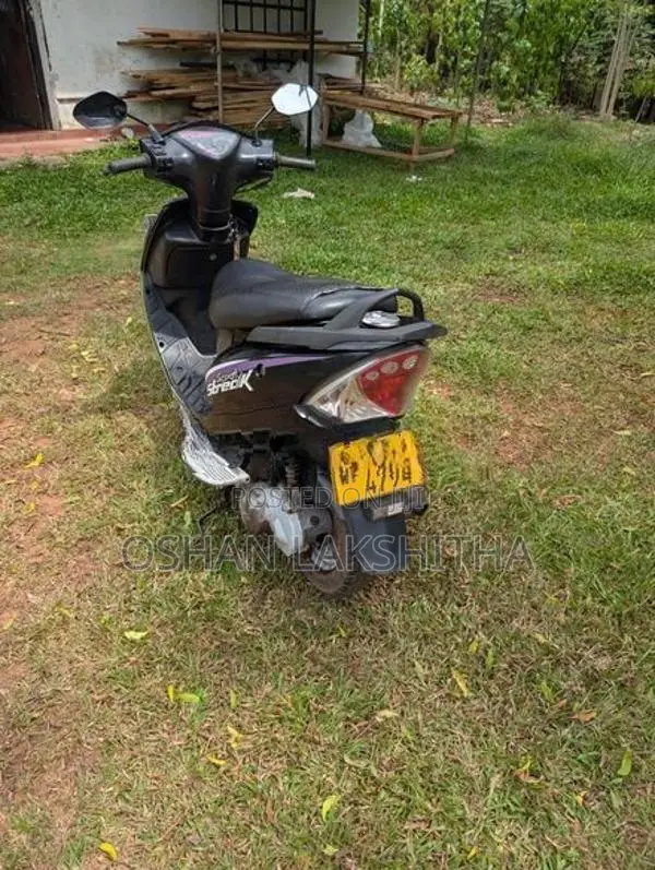 TVS Streak 2012