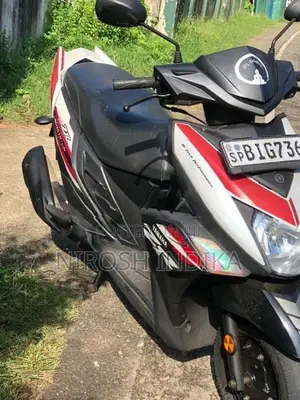 Yamaha RayZR 2019