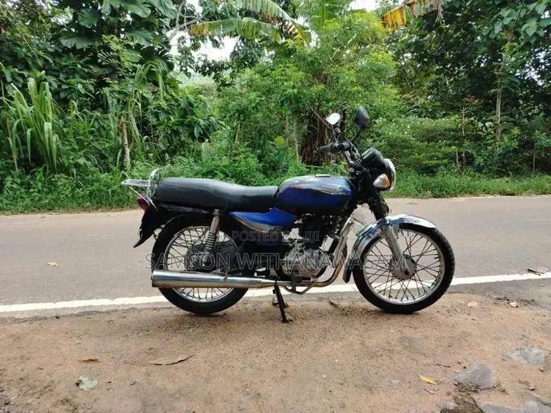 Bajaj Boxer 2003