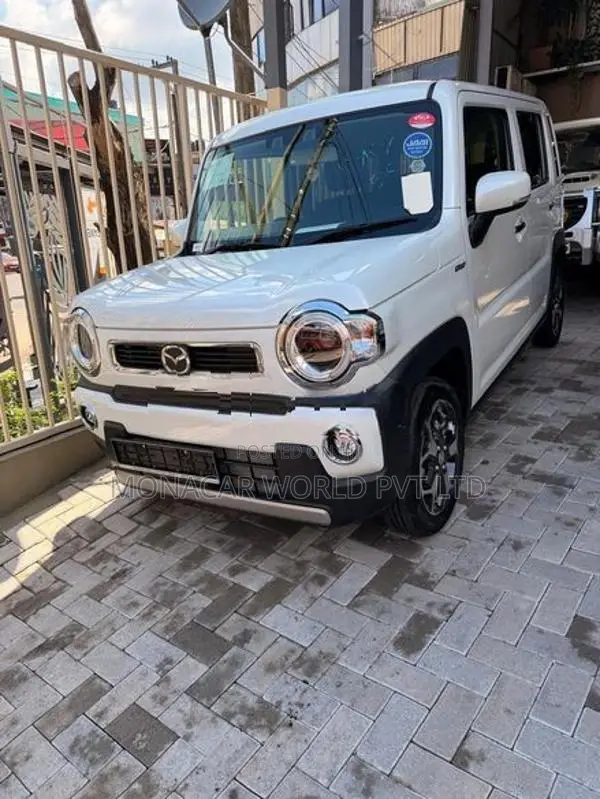 Mazda Flair 2025