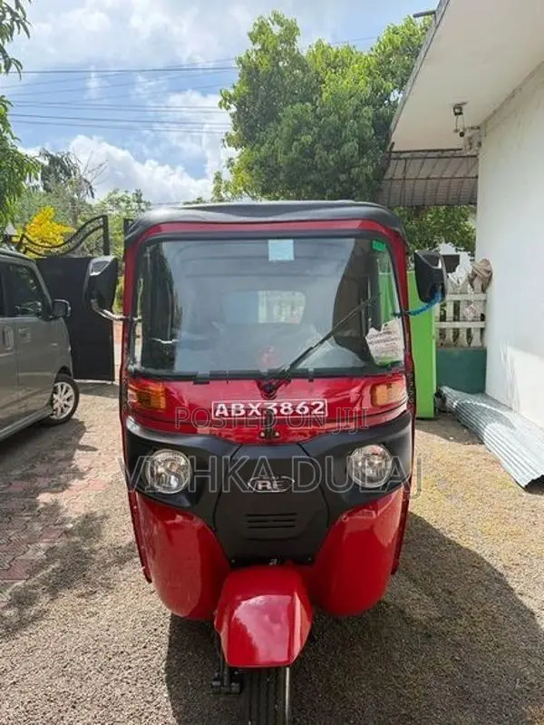 Bajaj RE 2026