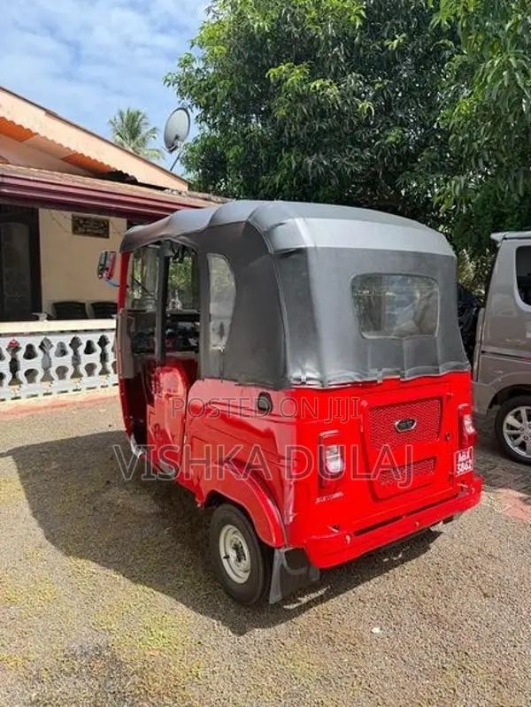 Bajaj RE 2026
