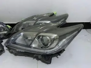 Toyota Prius ZVW 30 Head Light Japan Recondition