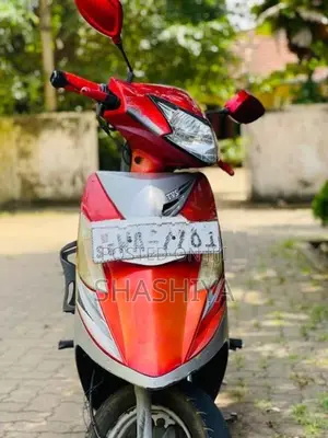 TVS Streak 2010