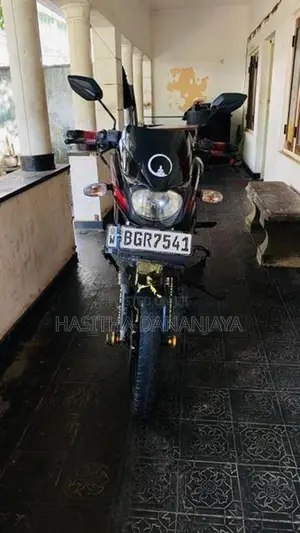 Bajaj Pulsar 150 2018