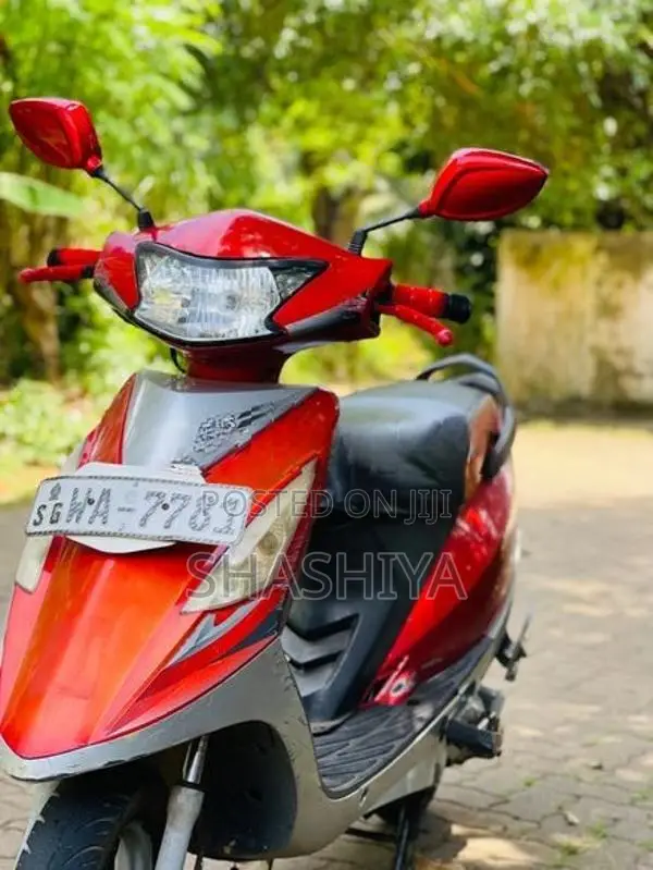 TVS Streak 2010