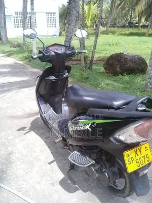 TVS Streak 2012