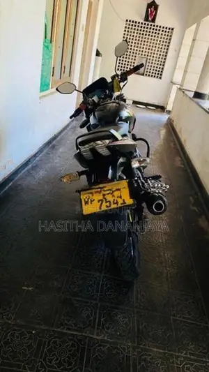 Bajaj Pulsar 150 2018