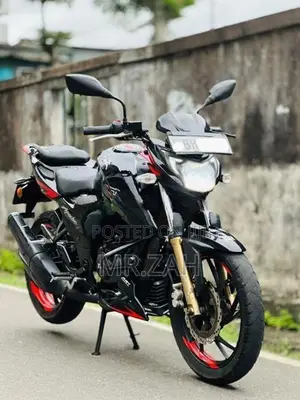 TVS Apache RTR 200 2018