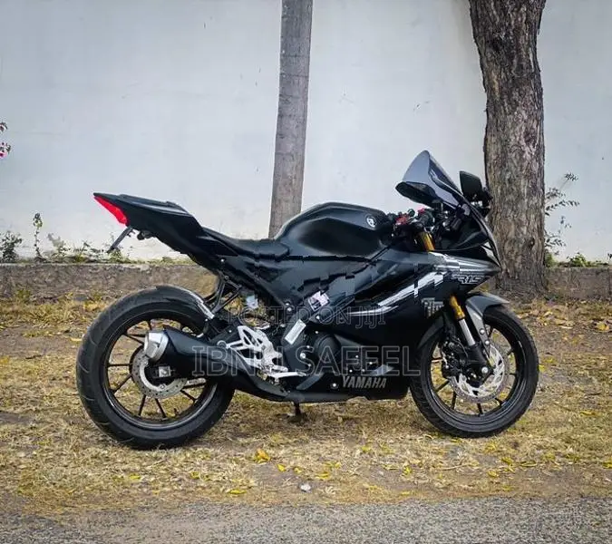 Yamaha R15 V4 2025