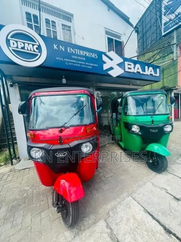 Bajaj RE 2026