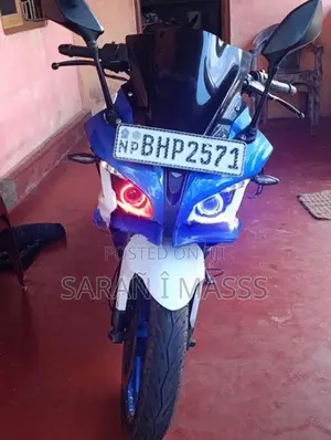 Bajaj Pulsar RS200 2018