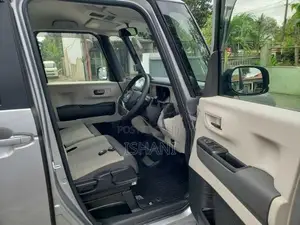 Honda N-Box 2024