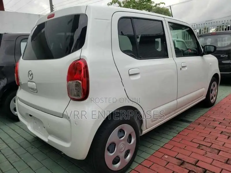 Mazda Carol 2024