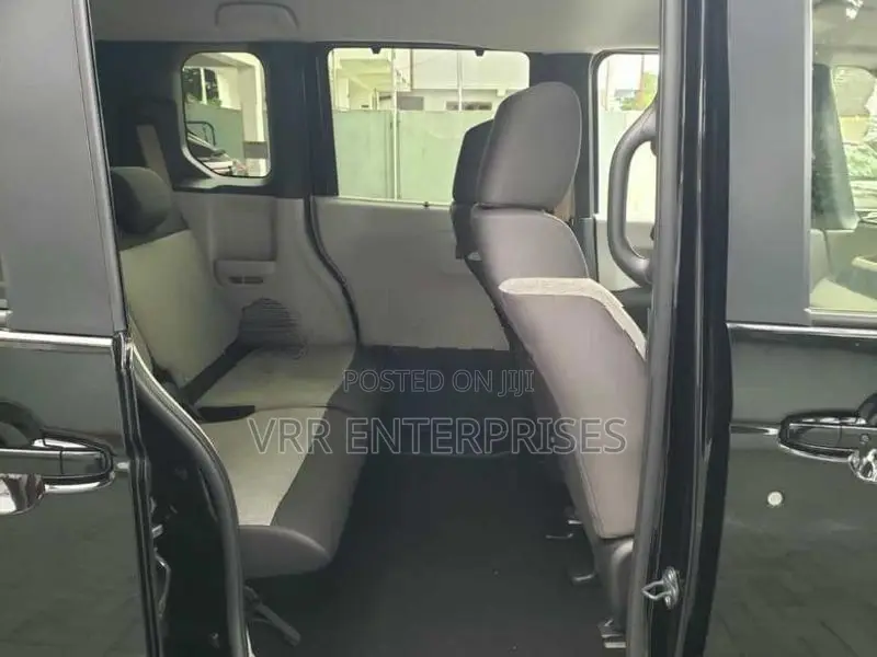 Honda N-Box 2024