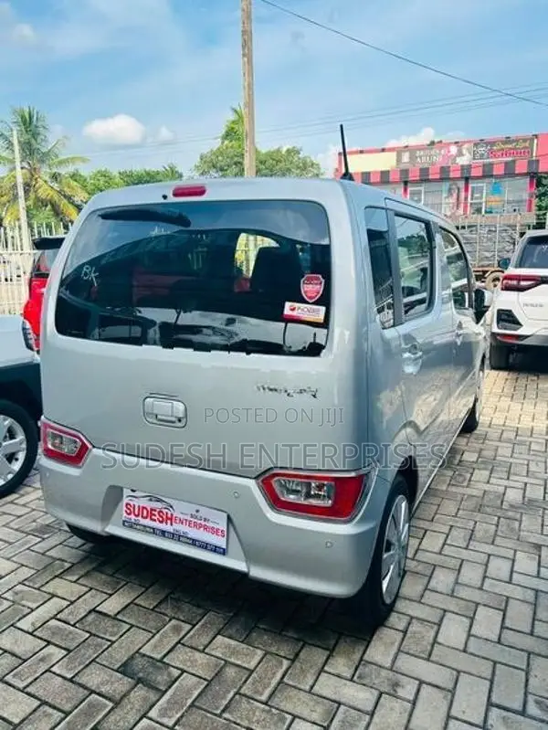 Suzuki Wagon R FX fz 2024