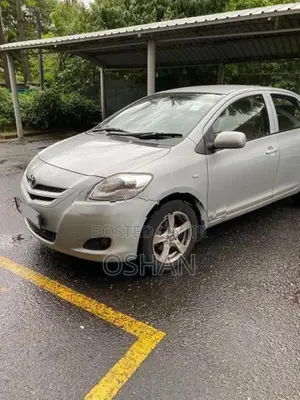Toyota Yaris 2006