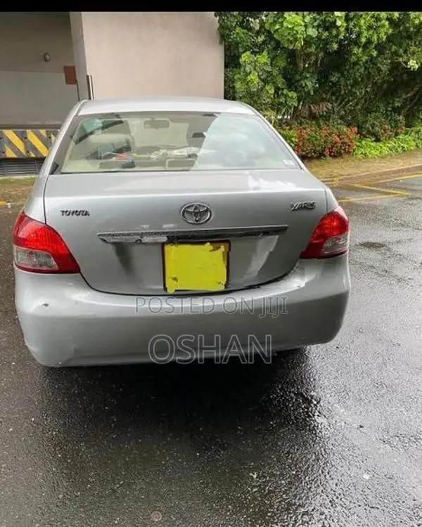 Toyota Yaris 2006
