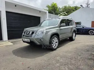 Nissan X-Trail Diesel Fully loaded 2013