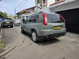Nissan X-Trail Diesel Fully loaded 2013