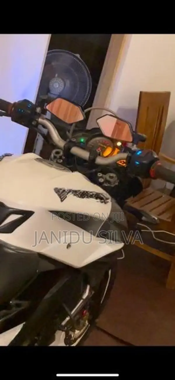 Bajaj Pulsar NS200 2012