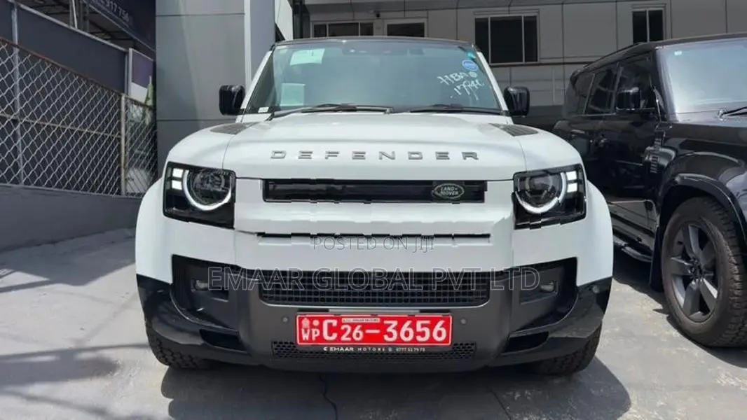Land Rover Defender Fully Loaded Spec 2026