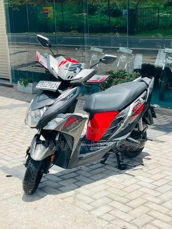 Yamaha Ray ZR 2018