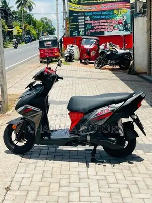 Yamaha Ray ZR 2018