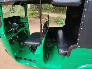 Bajaj RE 2009