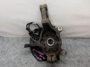Nissan X Trail NT31 Front Hub With Knuckle Arm