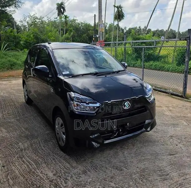 Daihatsu Mira ES X grade 2023