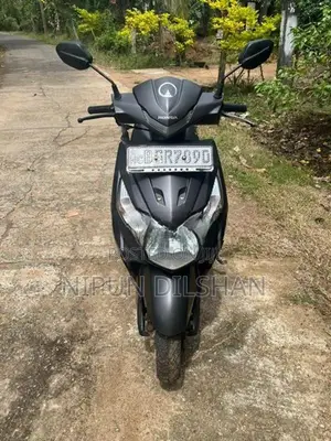 Honda Dio BGR 2019