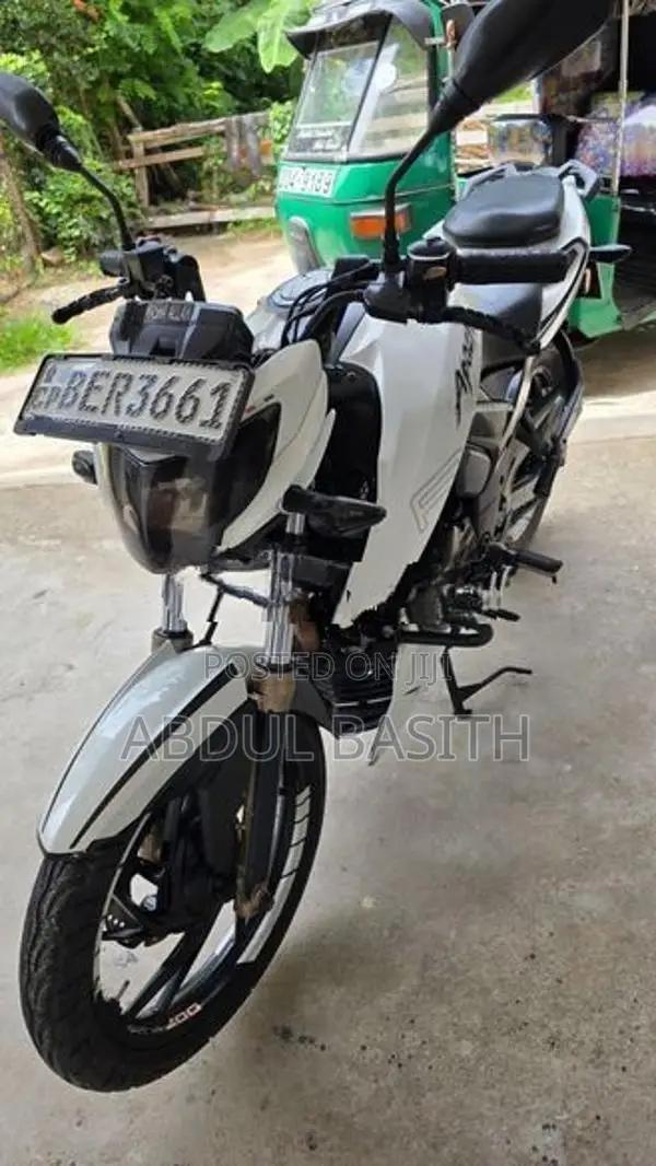 TVS Apache 200 RTR 2016
