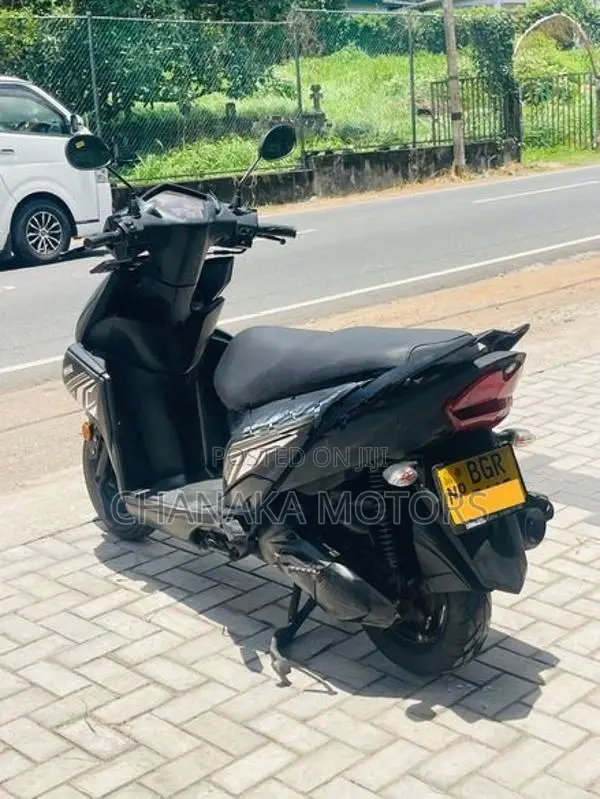 Yamaha Ray ZR 2018