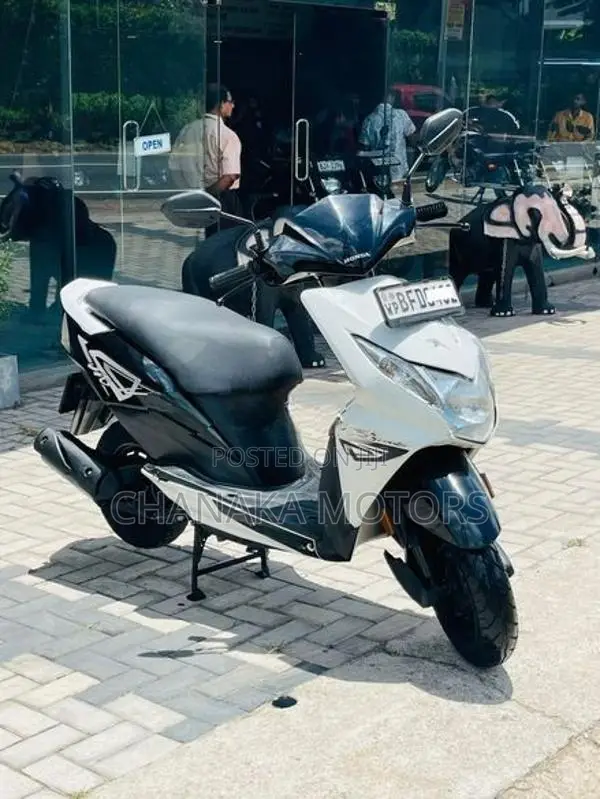 Honda Dio 2017