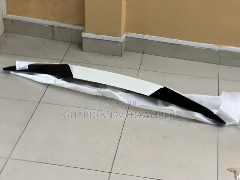 Prado 150 2018 Middle Spoiler