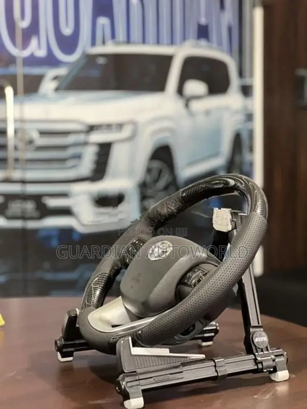 Toyota lc 200 2016 / PD 250 /Hilux GR Steering Wheel